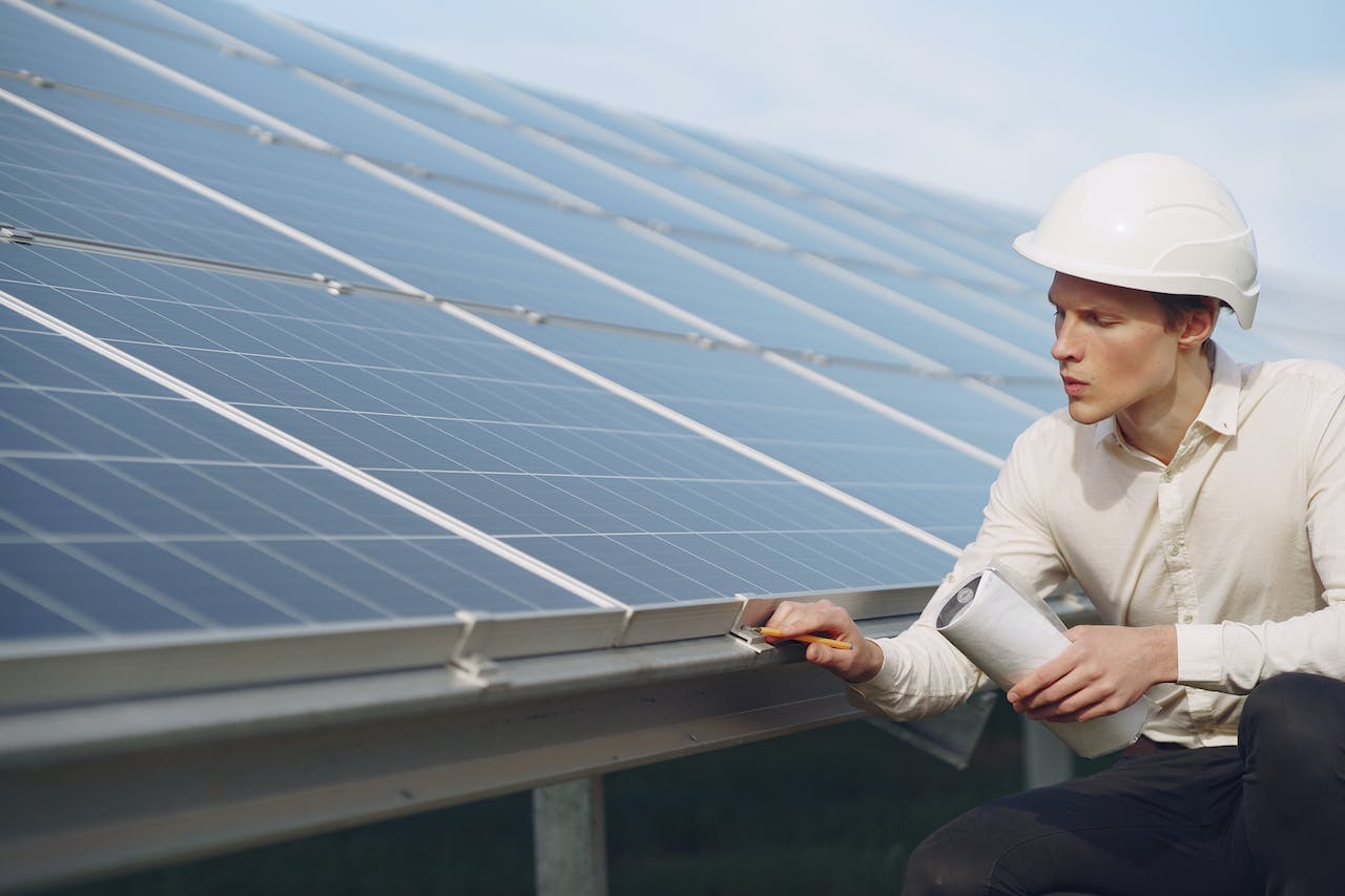 Zonnepanelen Groningen: Hoe meet je succes in duurzaamheid?