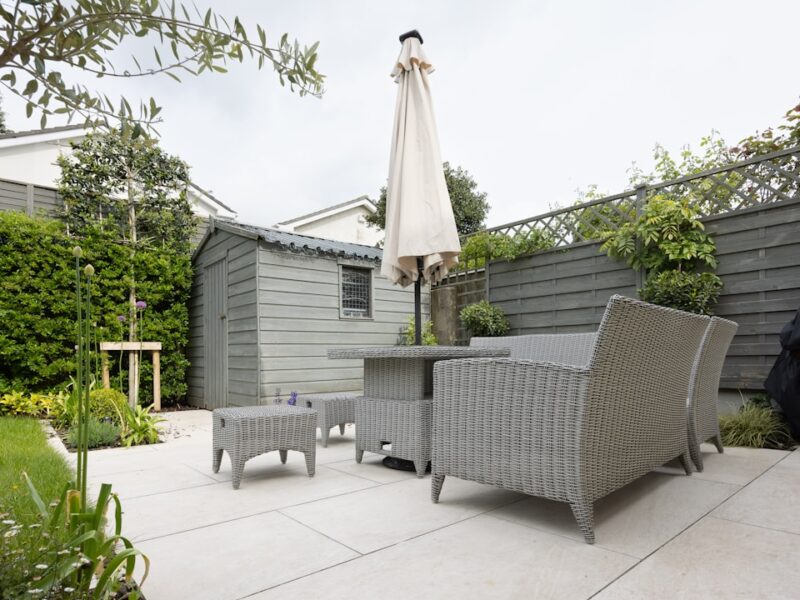 Transform your outdoor space into a stunning oasis with our selection of outdoor furniture, outdoor tiles, and paving slabs. Whether you're redesigning your garden, patio, or backyard, our products will help you create the perfect backyard design for backyard fun and relaxation. Enjoy a beautiful garden background with vibrant flower arrangements and thoughtful flower designs that add a touch of nature to your backyard garden. Explore our diverse tiles texture and tiles design options for a stylish and durable tiles floor that complements your outdoor aesthetic. Host unforgettable bbq parties