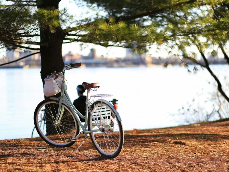 Elektrische fiets in de stad